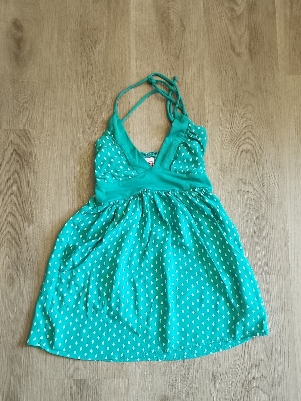 LUCY LOVE Turquoise and White Polka Dot Style Halter Top With Pockets Sz XS
